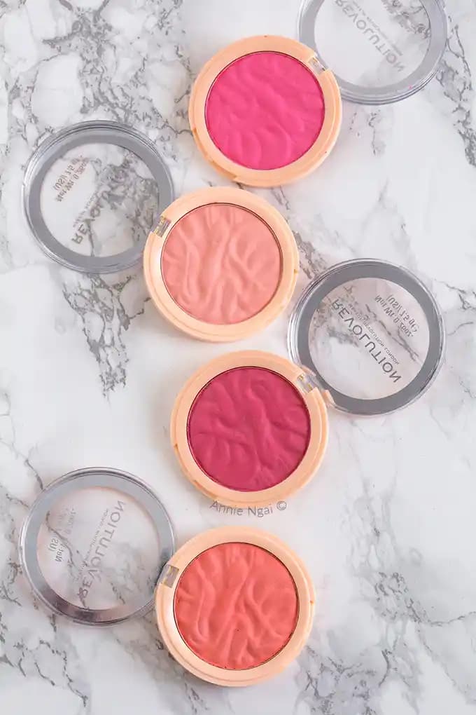 Revolution Allıklar: Geniş Renk Yelpazesi ve Trendlerle Makyaj Dünyasında Öne Çıkıyor