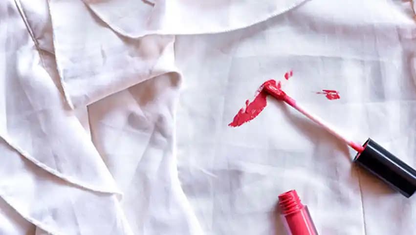 Ruj Lekeleri Nasıl Çıkarılır En Etkili ve Güvenilir Yöntemler 2023