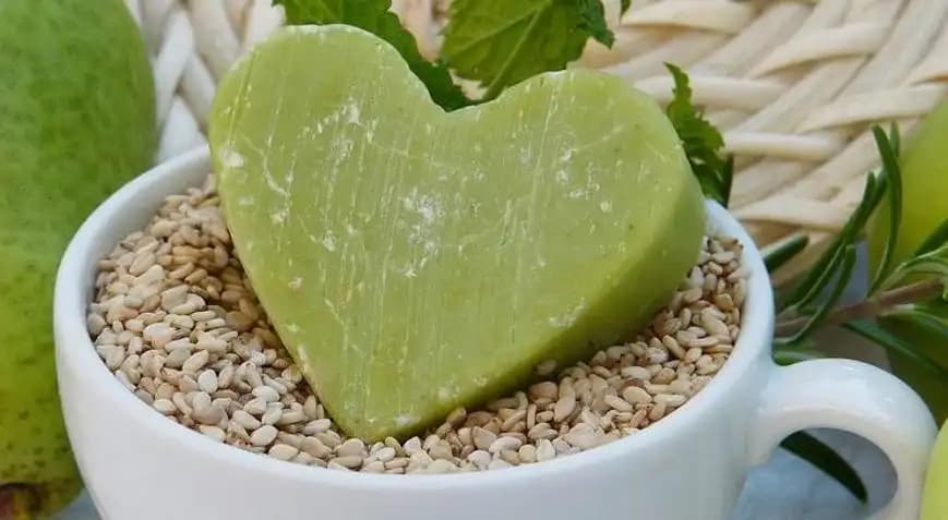 Sabunun Faydaları ve Doğal İçeriği ile Güzellik ve Sağlık Üzerindeki Etkileri