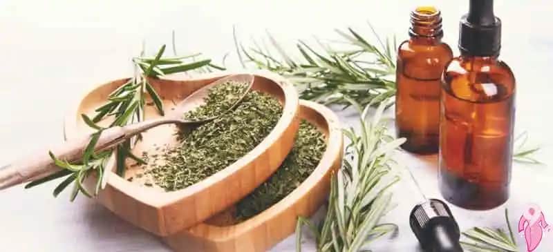 Saç Dökülmesini Önleyen Doğal Yağlar ve Kullanım Yöntemleri