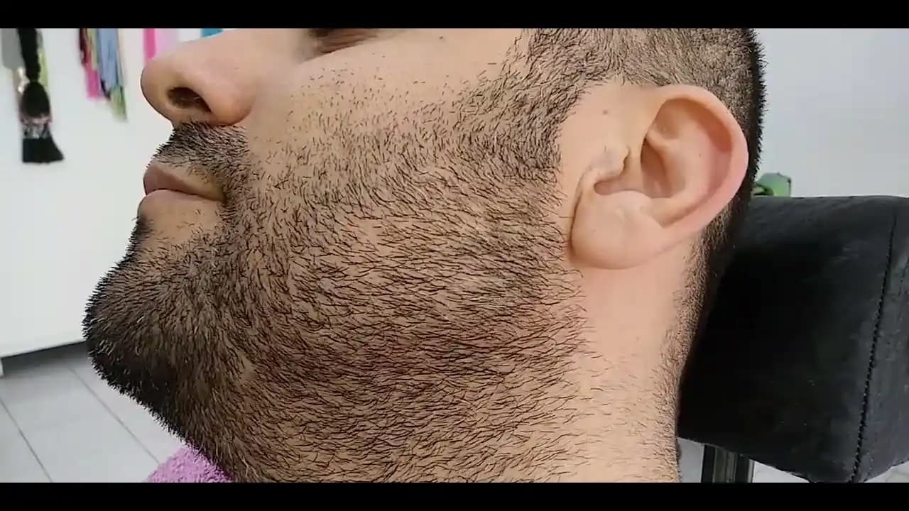 Sakal Kesim Yönleri ve Yüz Şekline Göre En Uygun Stil Seçenekleri