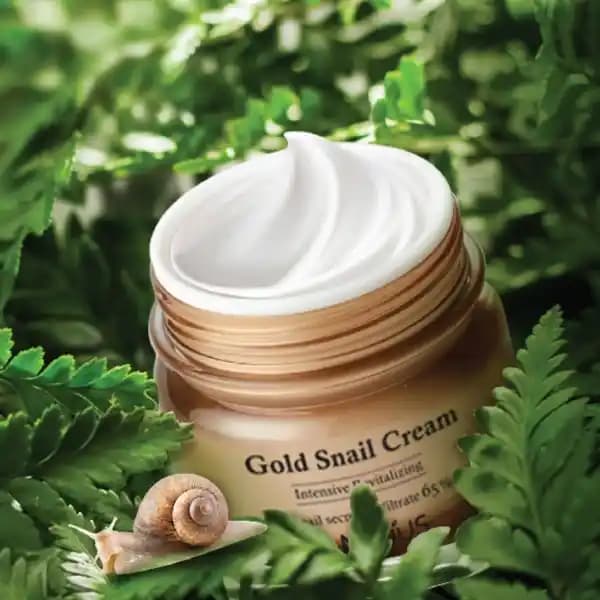 Salyangoz Özlü Kremler: Doğal İçeriklerle Gelişmiş Cilt Bakımı ve Yenileme Yöntemleri