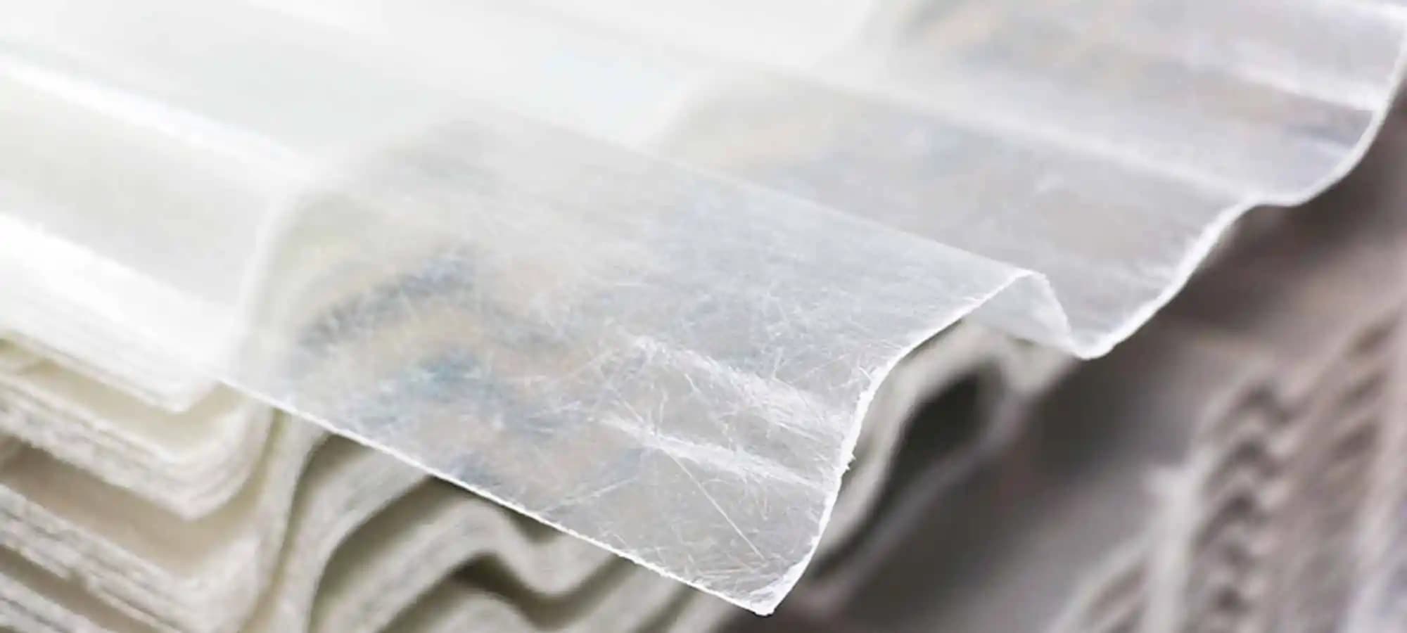 Şeffaf Saç Nedir ve Doğal Görünüm İçin En İyi Bakım Yöntemleri