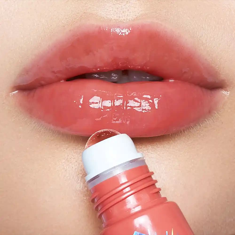 Tint Lip Oil Nedir? Doğal Dudak Bakımı ve Renkli Dudak Yağı Trendleri