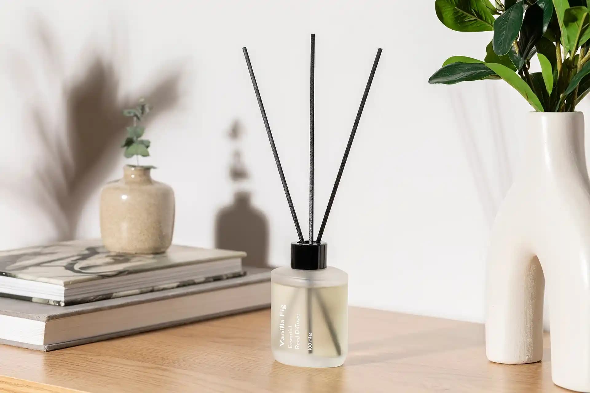 Vivense Oda Kokuları ile Evinize Ferah ve Şık Bir Atmosfer Katın