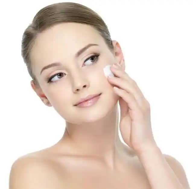 Yüzdeki Benler İçin Güvenilir ve Etkili Çözüm Yöntemleri Hakkında Bilgilendirici Kılavuz