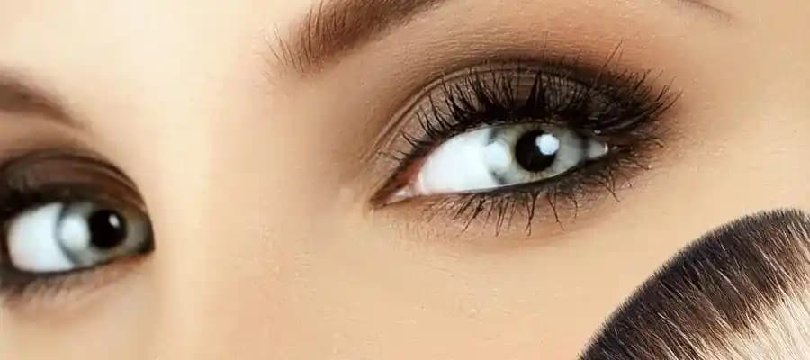 Buğulu Gözler: Doğal ve Makyajla Çekici Bakışlar Elde Etme Yöntemleri ve Bakım İpuçları