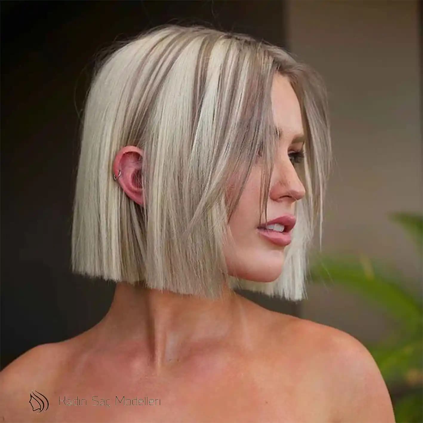 Düz Saç ve Kısa Kesim Modelleriyle Modern ve Şık Görünüm Yaratmanın Yolları