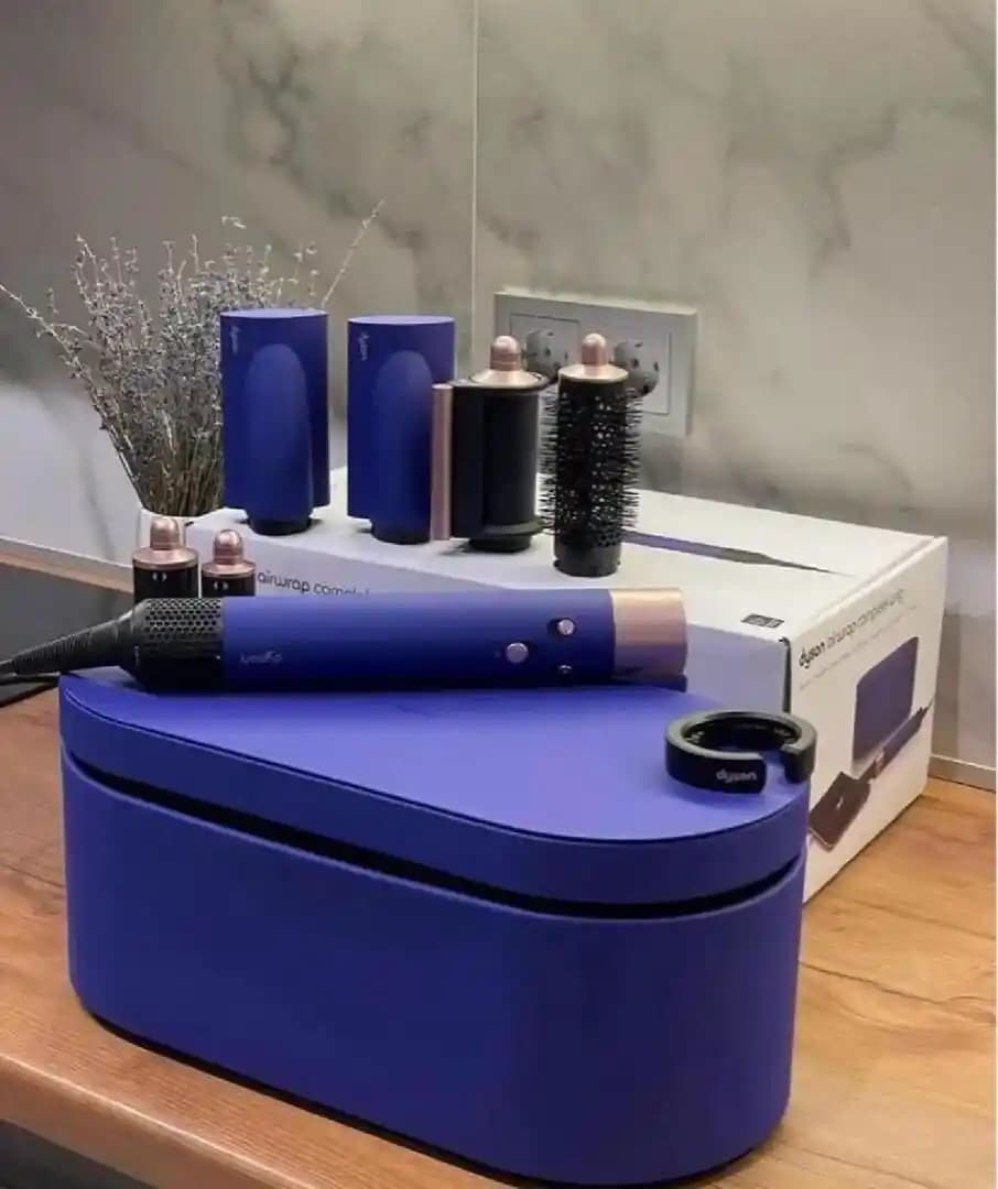 Dyson Airwrap Türkiye: Güzellik ve Teknolojinin Buluştuğu Çok Yönlü Saç Şekillendirme Cihazı