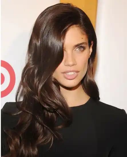 Koyu Kestane ve Koyu Kahve Renkleri Arasındaki Farklar ve Uygun Kullanım İpuçları