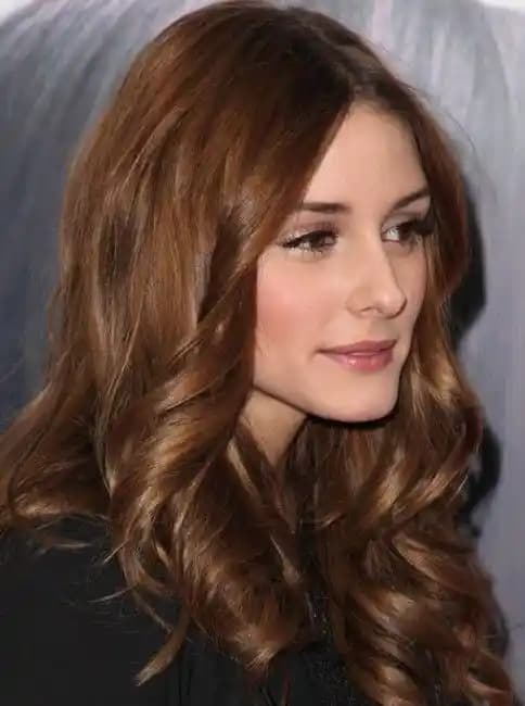 Bal Kahve Rengi Kozmetikte Sıcak ve Doğal Bir Dokunuş Sunan Popüler Ton