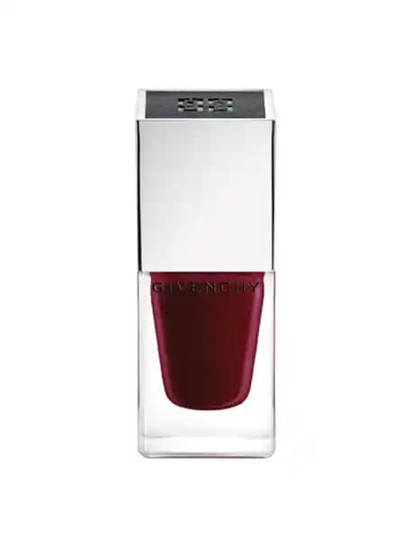 En İyi Bordo Oje Seçenekleri ve Moda Trendleri Hakkında Kapsamlı Rehber