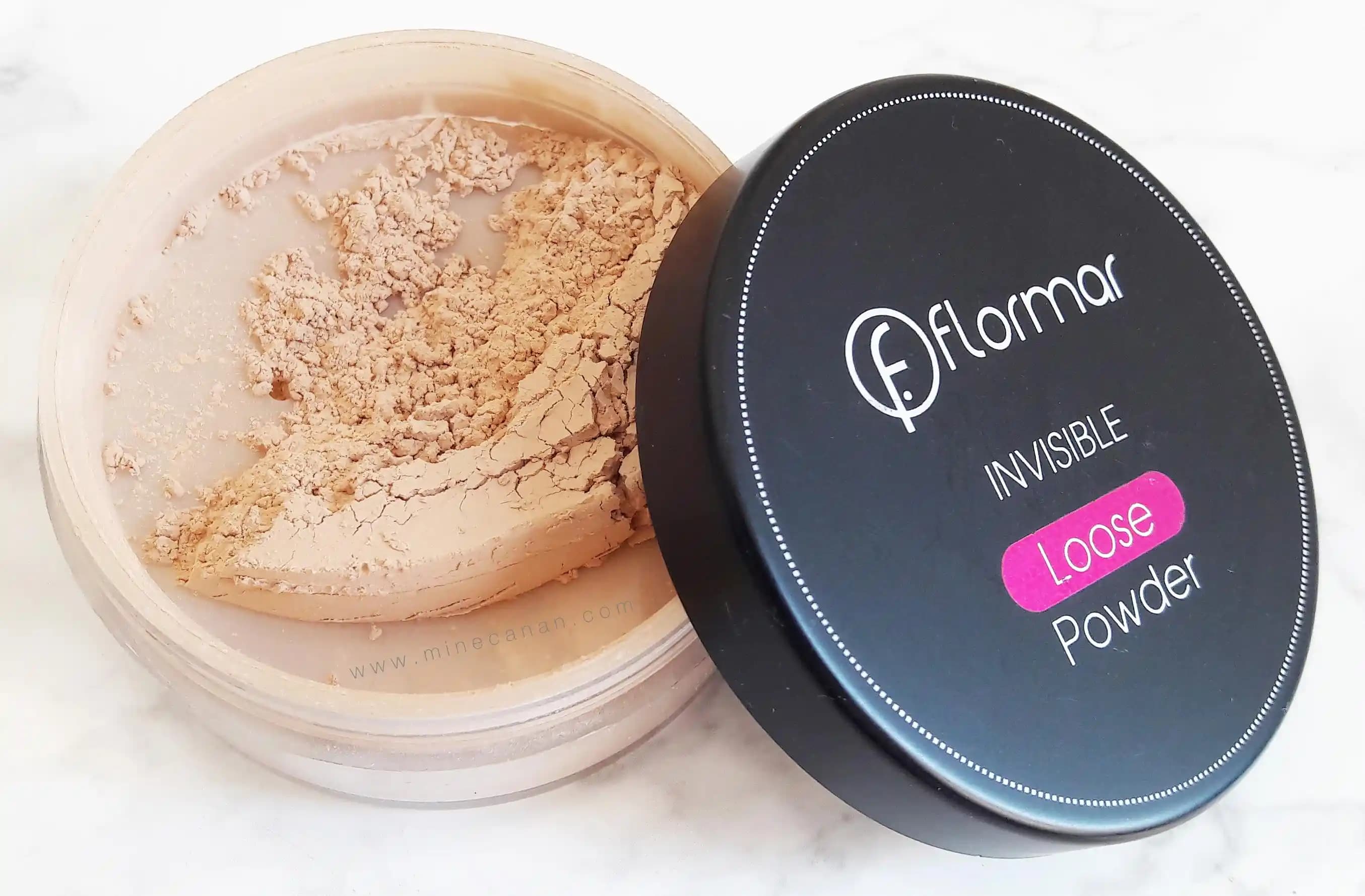 Flormar Toz Pudra: Doğal Görünüm ve Uzun Süreli Kalıcılık Sağlayan Makyaj Ürünü