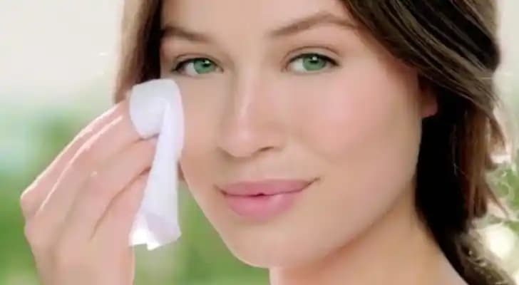 Yüzde Aşırı Terleme Sorunu ve Etkili Çözüm Yöntemleri Hakkında Kapsamlı Rehber