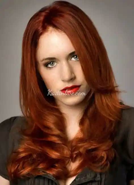 Açık Kızıl Kestane Saç Rengi: Doğal Görünüm ve Bakım İpuçlarıyla Şıklık