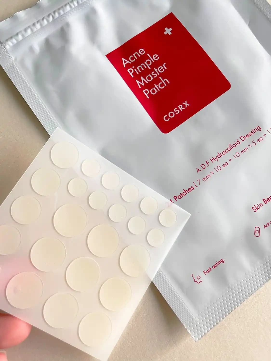 Cosrx Pimple Patch ile Akneyle Etkili Mücadele ve Hızlı İyileşme Yöntemleri
