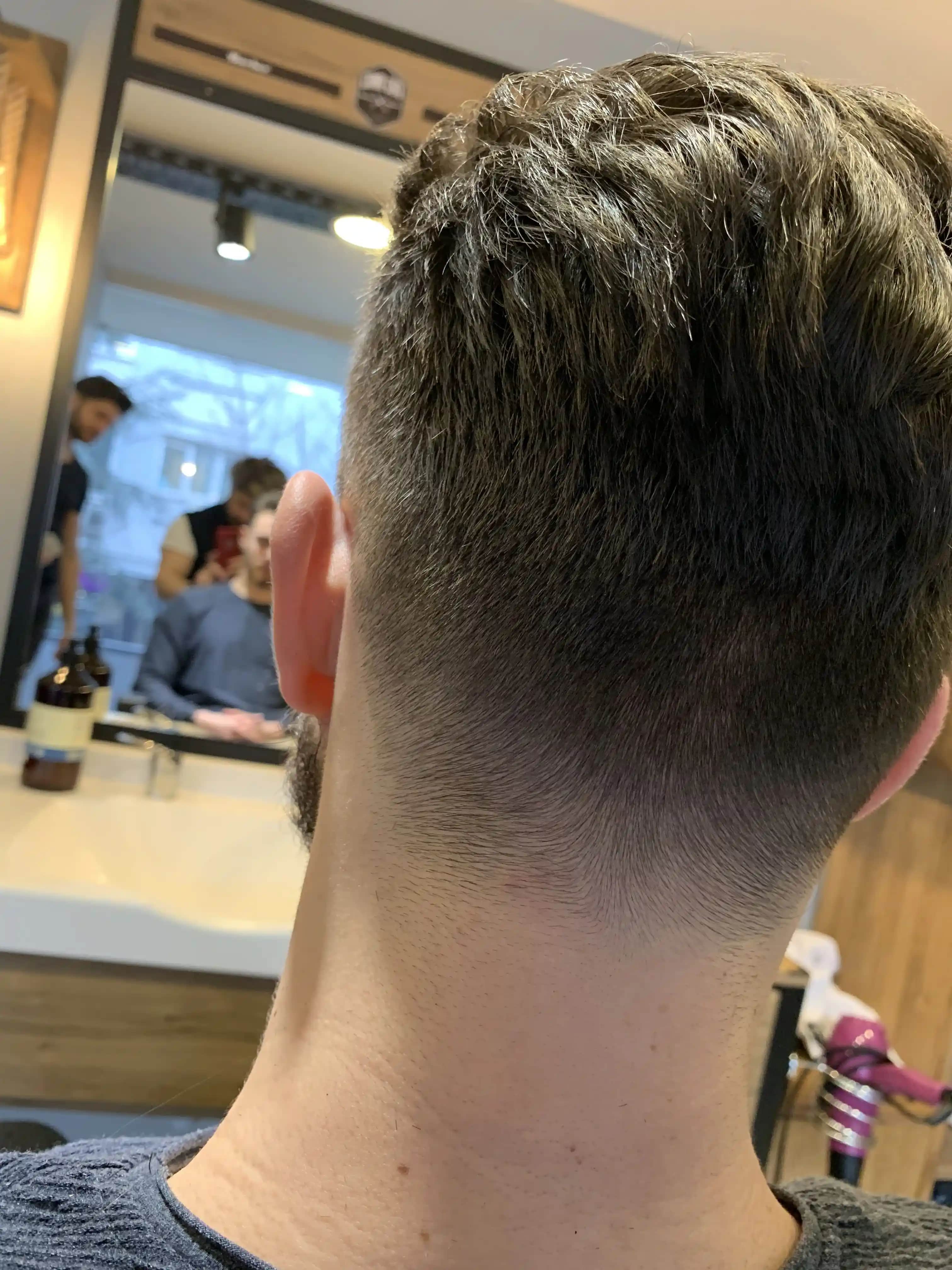 Doğal Tıraş Nedir ve Neden Günümüzde Popülerlik Kazanıyor