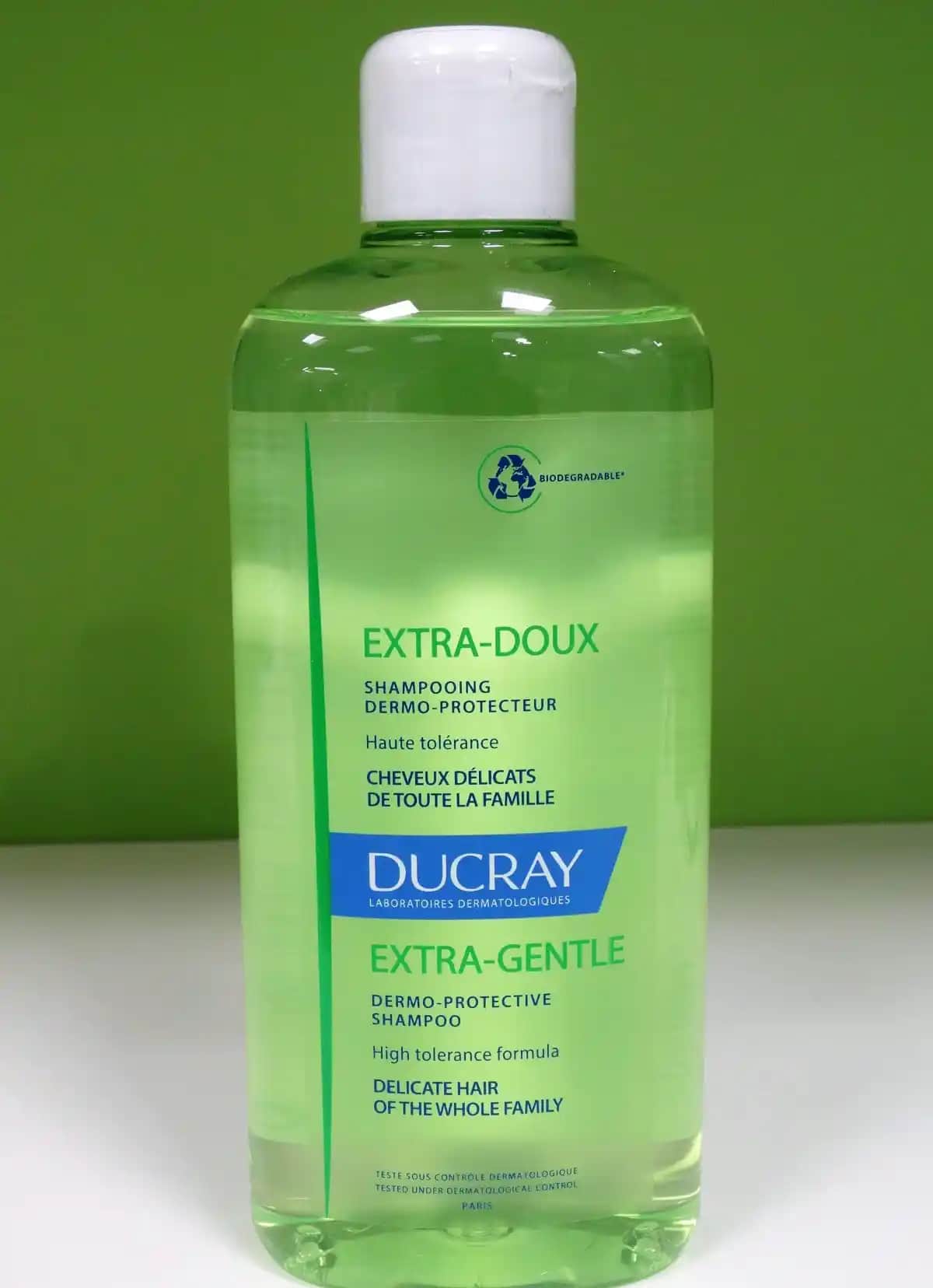 Ducray Extra Doux Şampuan: Hassas Saç ve Saçlı Deri İçin Güvenilir Doğal Temizlik Ürünü