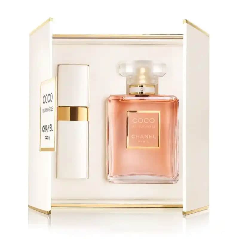 En İyi Bayan Parfüm Seçimi Rehberi: Kendinizi İfade Etmenin Zarif Yolu