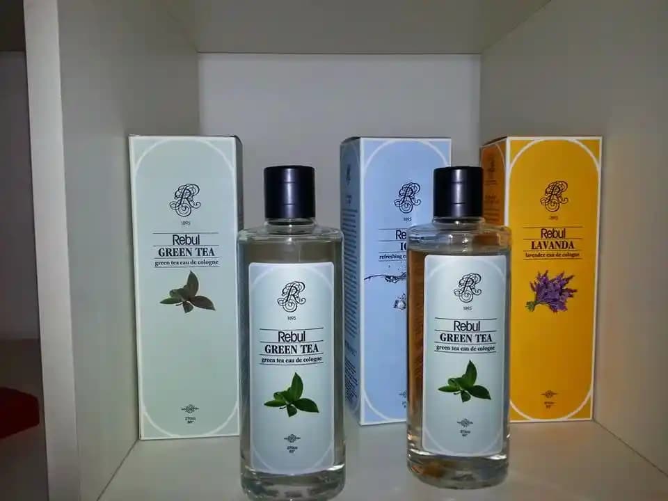 En İyi Kolonya Kokusu Seçenekleri ve Ferahlatıcı Koku Tavsiyeleri