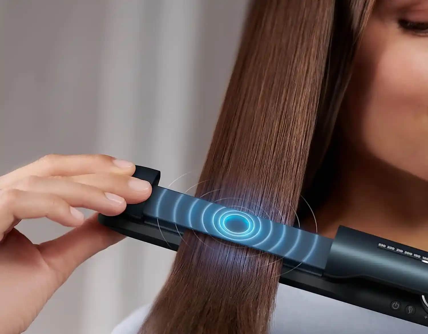 En İyi Saç Düzleştiricisi Seçim Rehberi: Sağlıklı ve Parlak Saçlar İçin Tavsiyeler