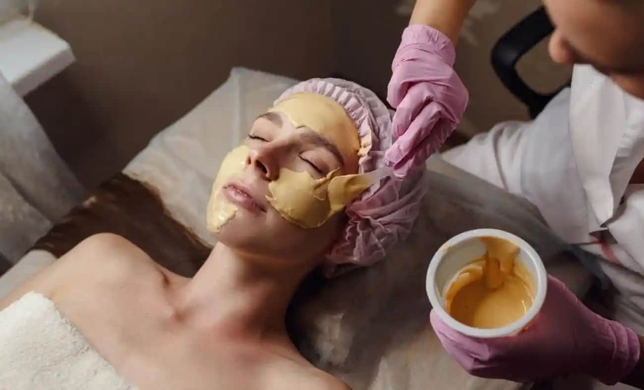 Evde Gözenek Temizleme Yöntemleri ve Cilt Sağlığını Destekleyen Pratik Tavsiyeler