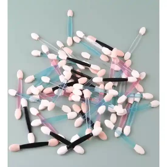 Far Sönge Kullanımı ve Temizliği: Makyajda Hijyen ve Performans Artırıcı İpuçları