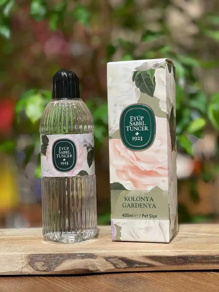 Gardenya Çiçeği ve Geleneksel Türk Kozmetikte Doğallığın Gücü