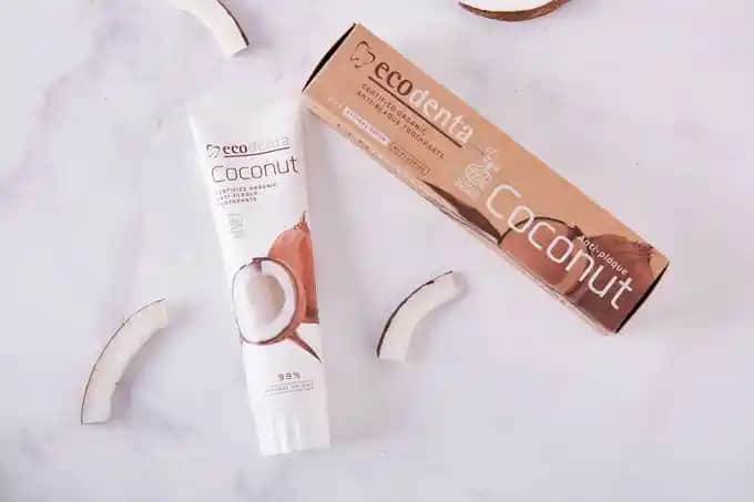 Hindistan Cevizi Diş Macunu: Doğal İçeriklerle Sağlıklı Ağız Bakımı Rehberi