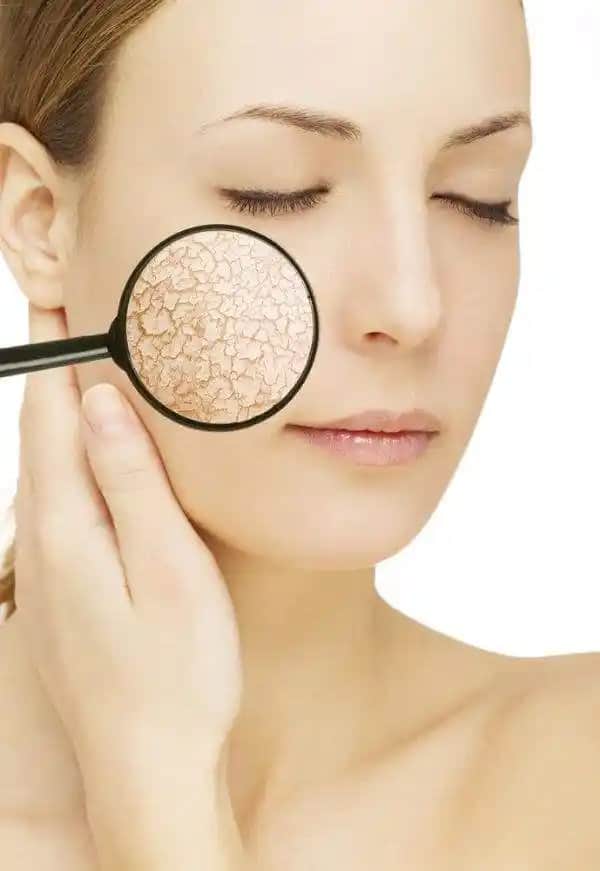 Kuru Ciltler İçin En Etkili Bakım Yöntemleri ve Uygun Ürün Tavsiyeleri