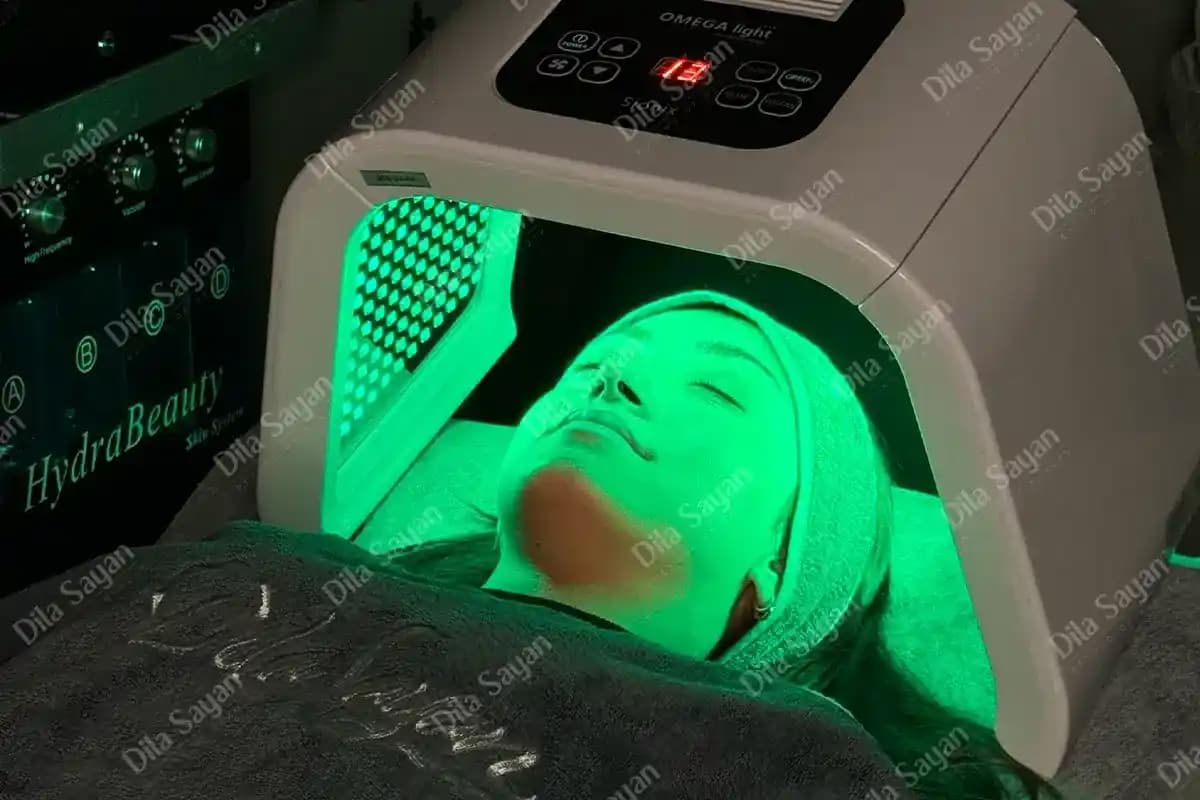 LED Terapi Nedir ve Cilt Bakımında Nasıl Kullanılır Teknolojinin Getirdiği Yenilikler