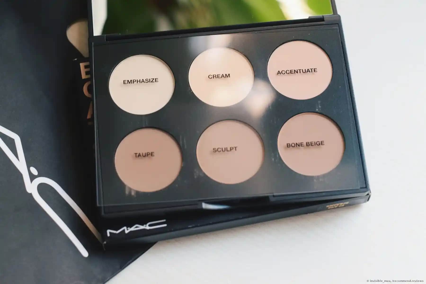 Mac Kontür Paleti ile Profesyonel ve Doğal Makyaj Teknikleri Rehberi