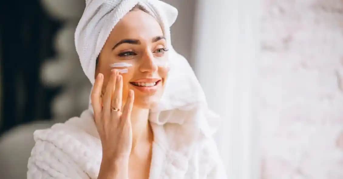 Makyaj Öncesi Cilt Bakımı Nasıl Yapılır ve Neden Önemlidir