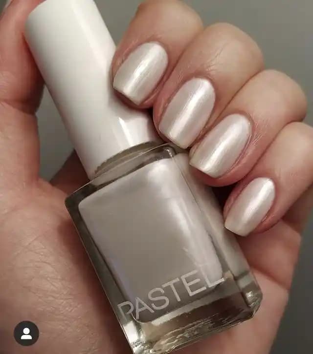 Pastel 02: Kozmetik ve Kişisel Bakımda Hafif ve Şık Pastel Tonların Kullanımı