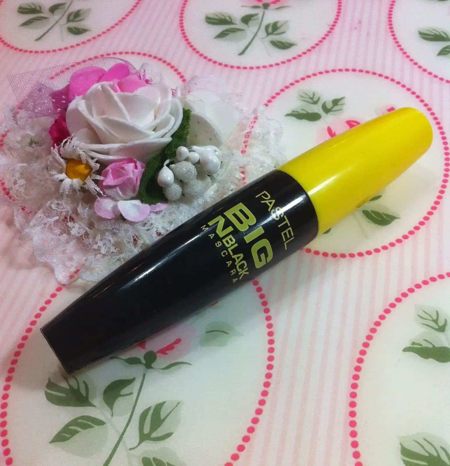 Pastel Big Black Rimel ile Gözlerde Çekicilik ve Derinlik Sağlayan Makyaj Ürünü