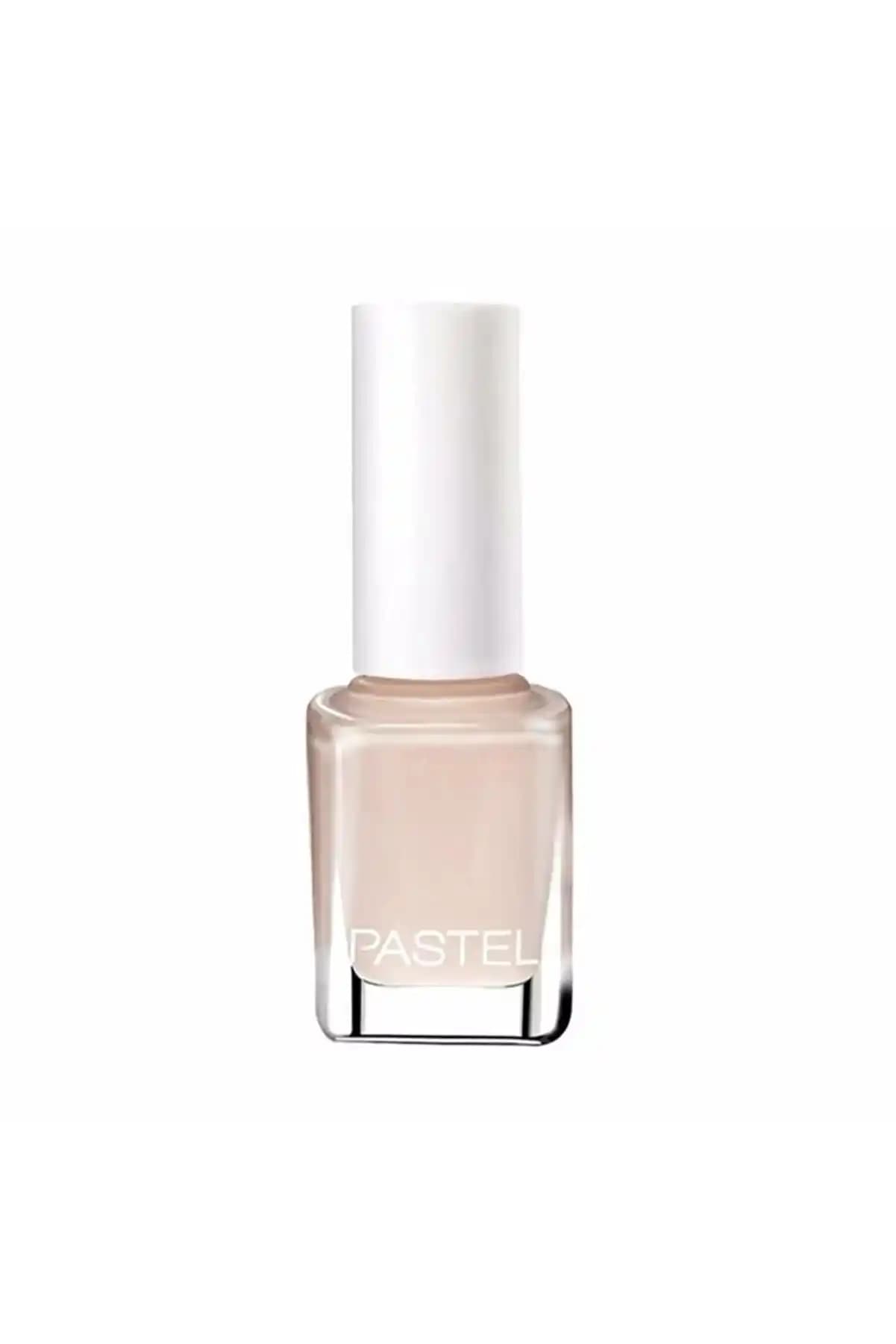 Pastel Ten Rengi Oje: Doğal ve Şık Görünüm İçin En İyi Seçenekler ve Uygulama İpuçları