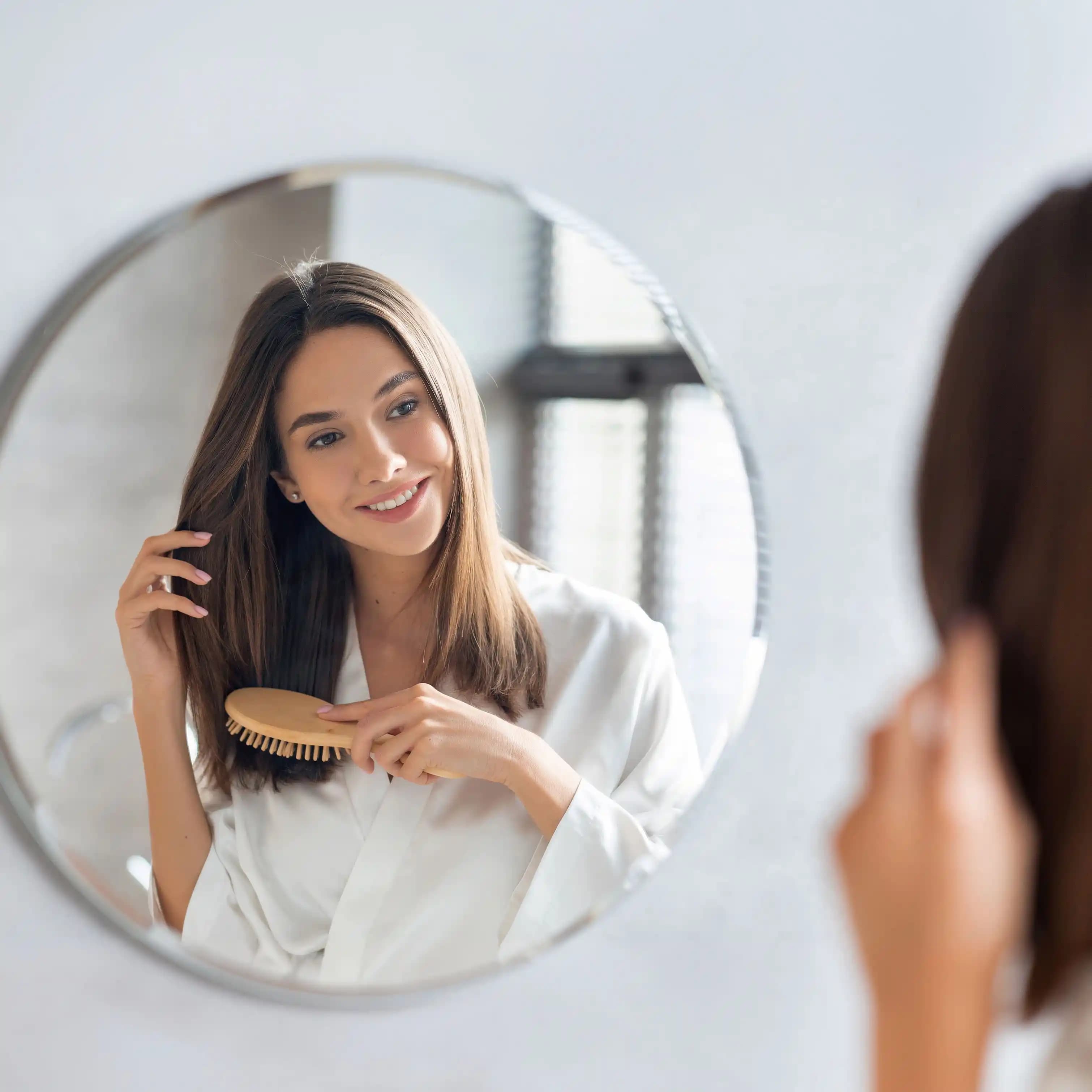 Saç Bakımı Nasıl Yapılır? Sağlıklı ve Parlak Saçlar İçin Bilimsel Yöntemler