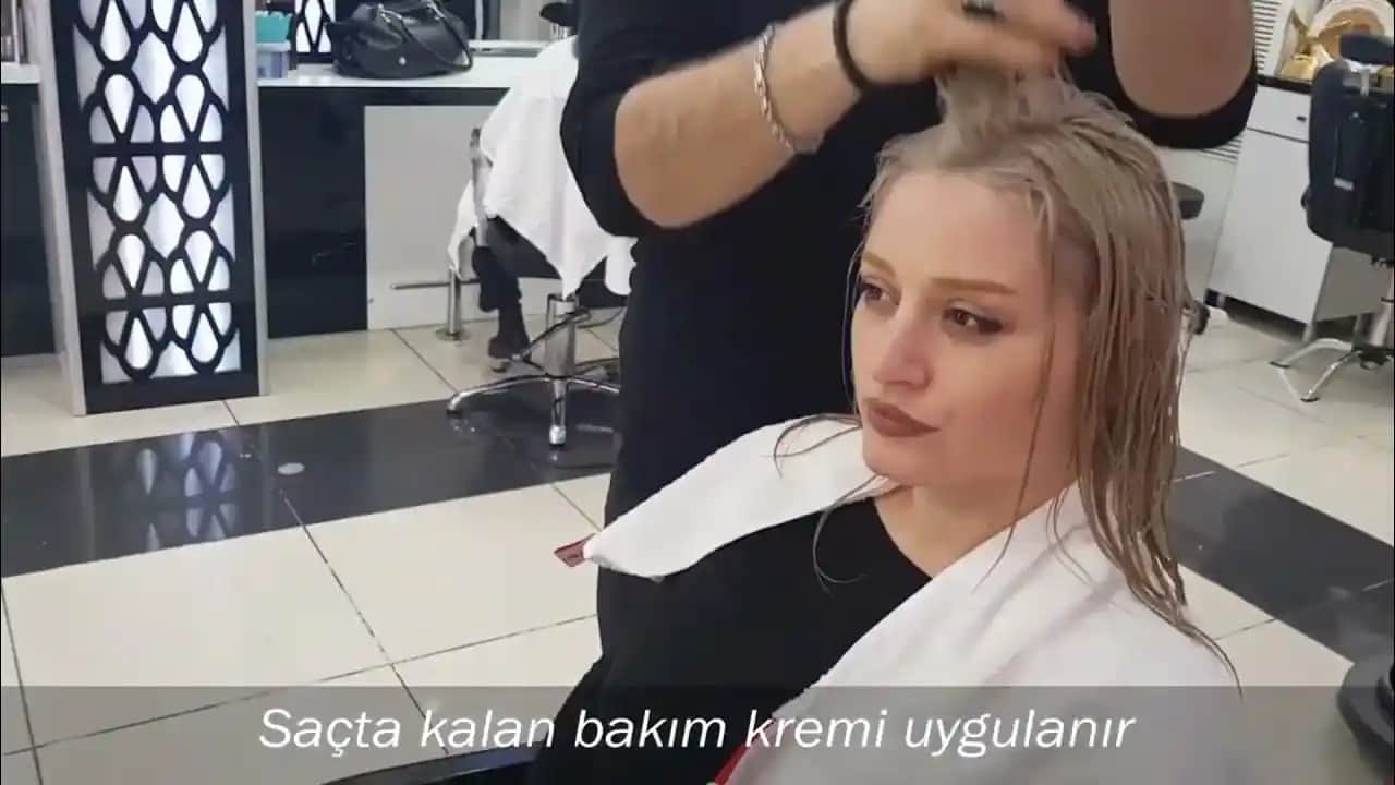 Saç Diplerini Nemlendirme Yöntemleri ve Doğal Çözüm Tavsiyeleri