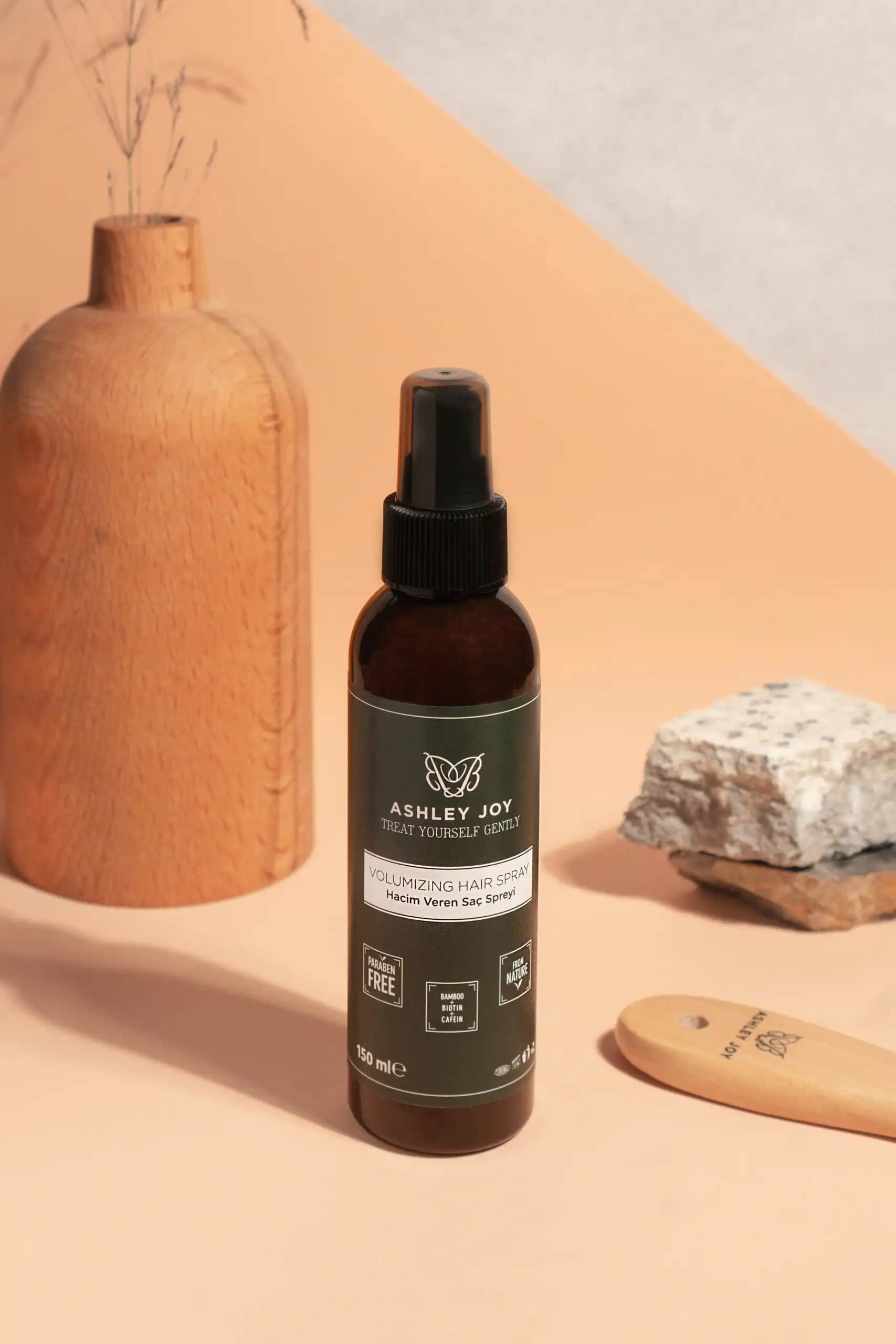 Saça Hacim Veren Spreyler: Dolgun ve Canlı Saçlar İçin En İyi Çözümler ve Seçim Kriterleri