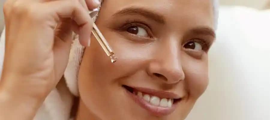 T bölgesi yağlı ciltler için etkili bakım yöntemleri ve doğru ürün seçimi