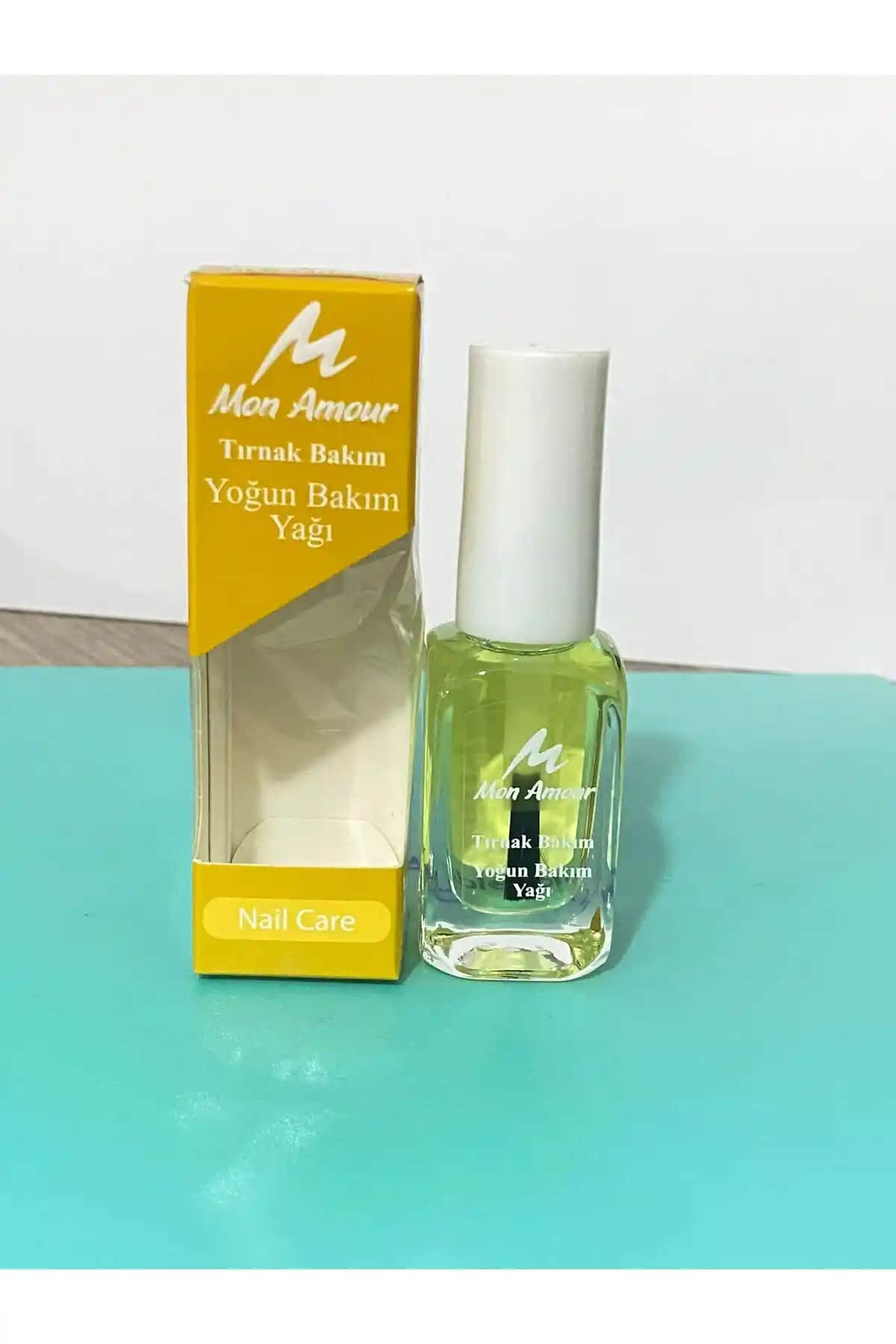 Tırnak Bakım Kürü ile Güçlü ve Sağlıklı Tırnaklara Ulaşmanın Yolları