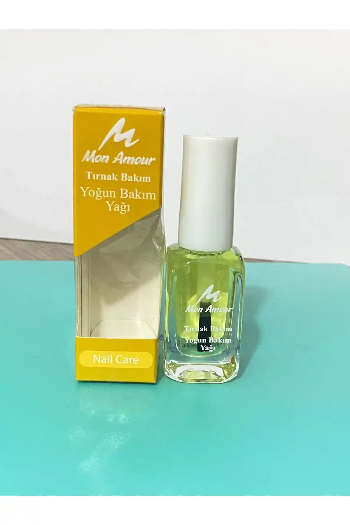 Tırnak Bakım Kürü ile Güçlü ve Sağlıklı Tırnaklara Ulaşmanın Yolları