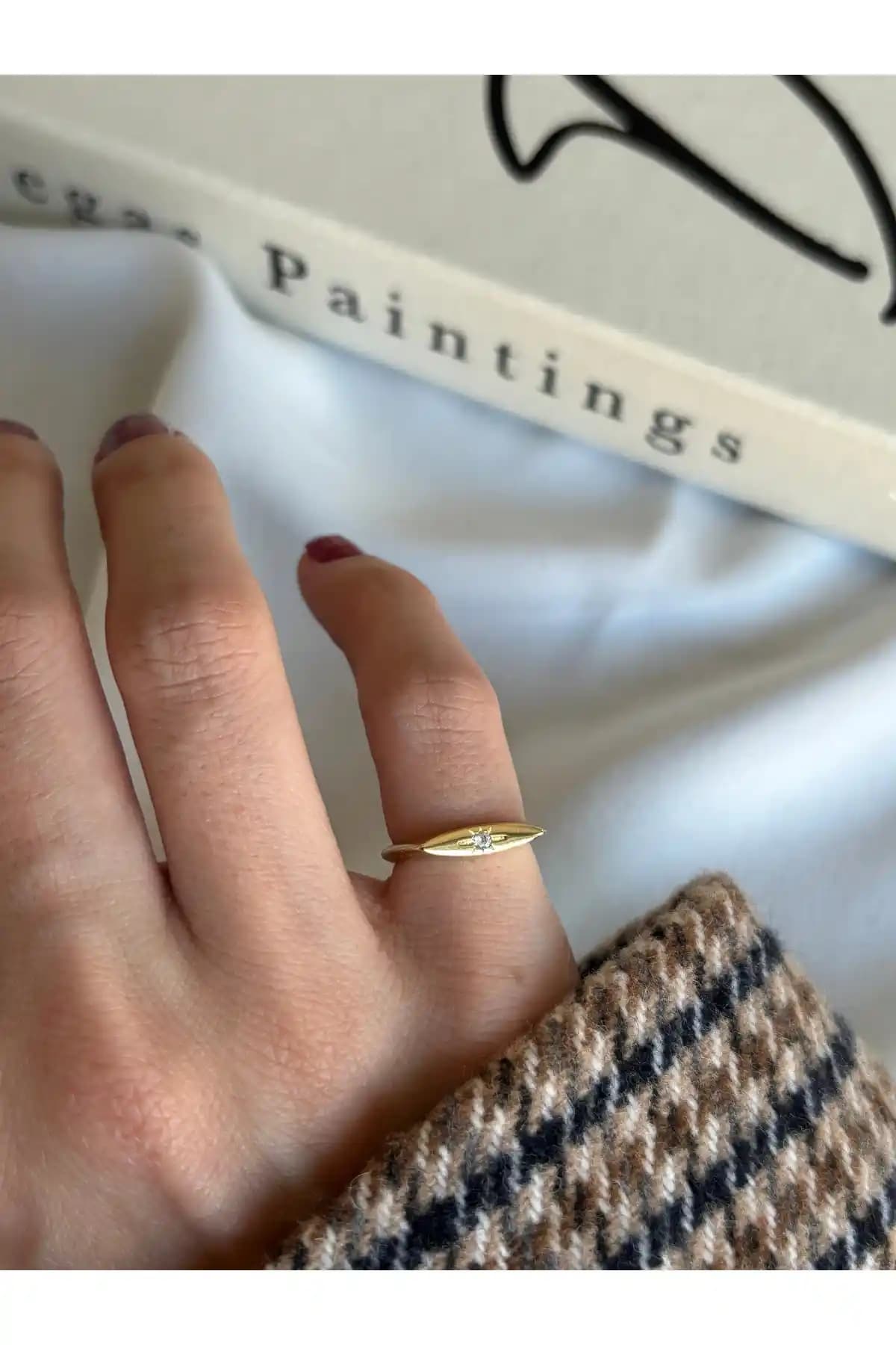 RingBox Gold Kuzey Yıldızı Taşlı İnce Serçe Parmak Yüzüğü: Altın Kaplama ve Ayarlanabilir.