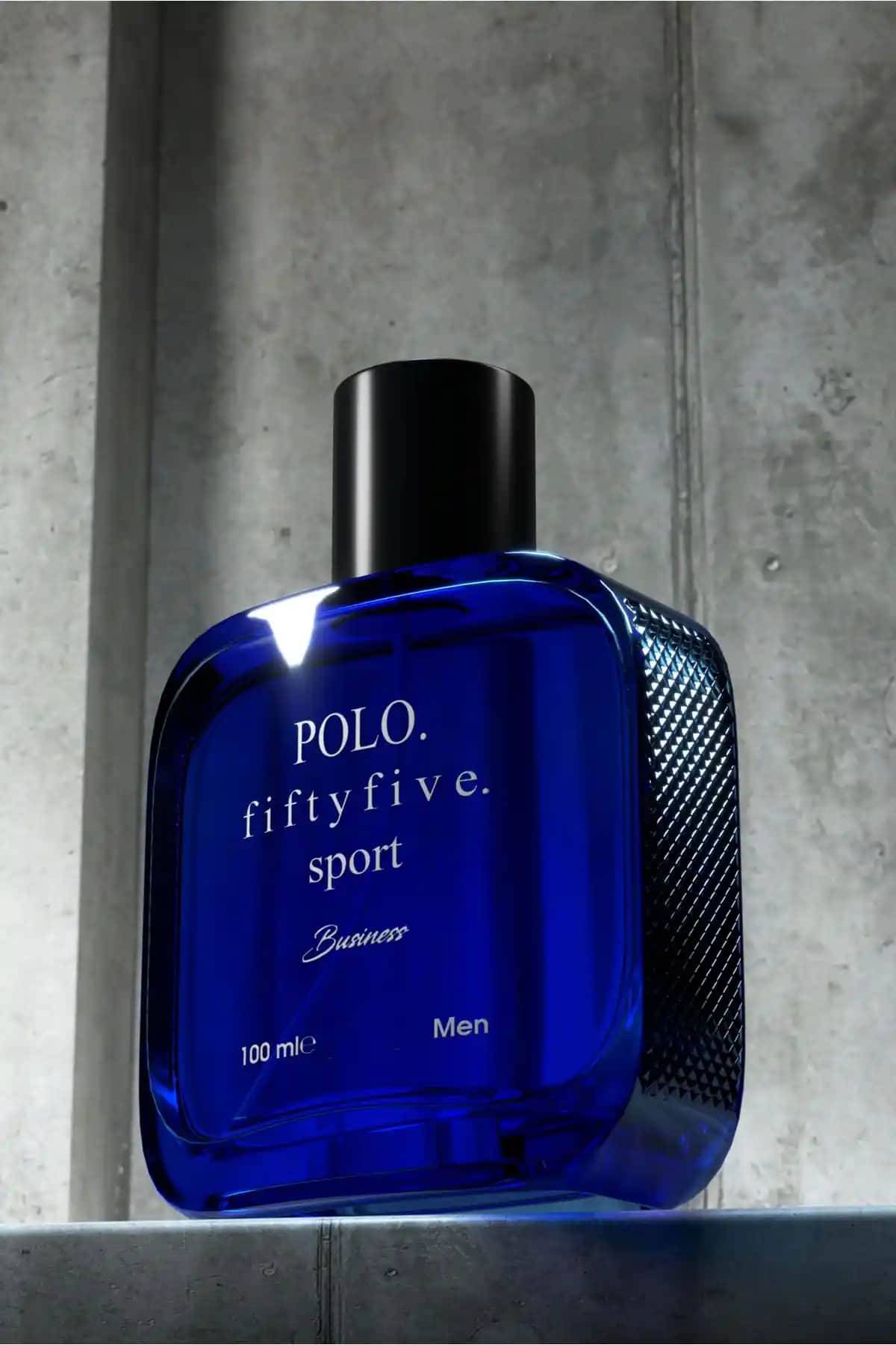 Polo55 Polofpm002 Mavi Erkek Parfüm: Şıklık ve Kalıcılığın Buluştuğu Nokta