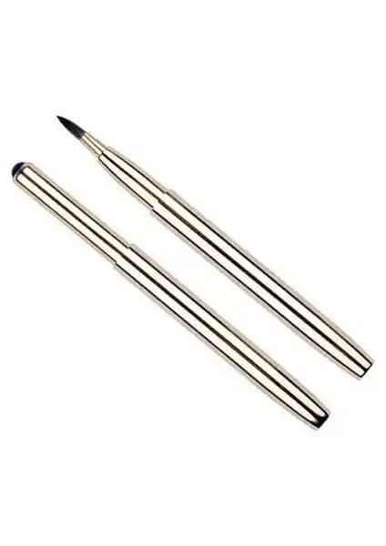 Lionesse Ruj Fırçası 37: Hassas ve Konforlu Dudak Makyajı İçin Profesyonel Seçim