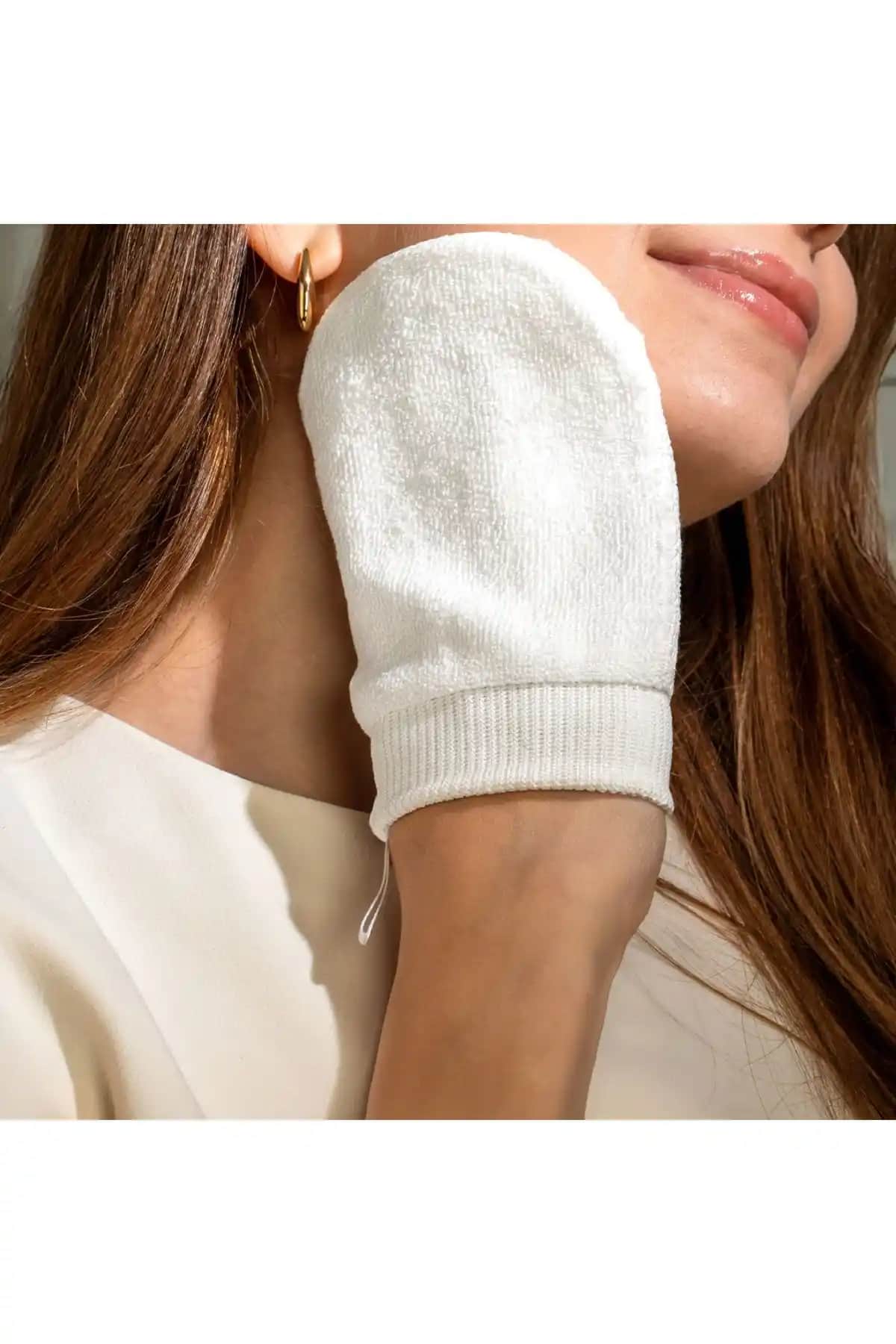 Silva Premium Yüz Temizleme Kesesi: Derinlemesine Temizlik ve Hassas Cilt Bakımı