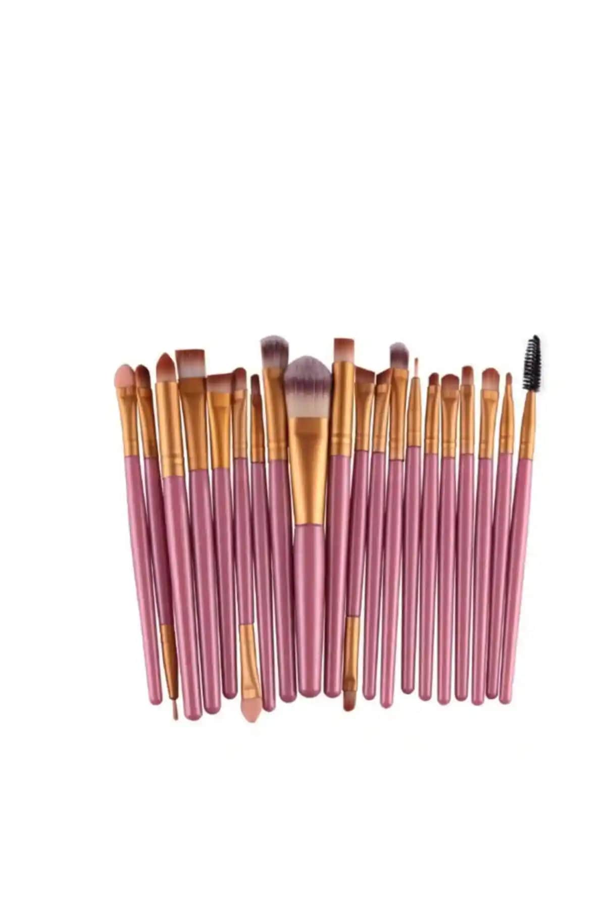 İzla 20'li Profesyonel Yu<muş>ak Makyaj Fırça Seti ile MUJGAN 24'lü Deri Çantalı Fırça Seti Karşılaştırması