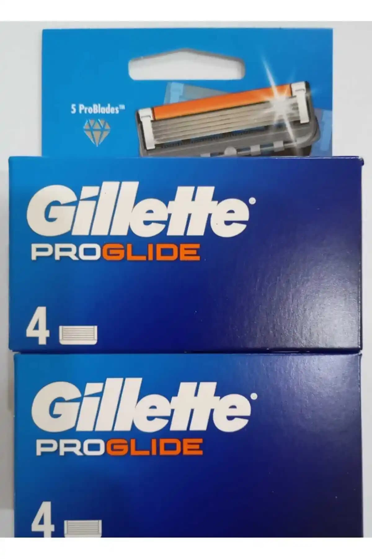 Gillette Proglide Yedek Tıraş Bıçağı 8'li Karton Kutu ve Paket Karşılaştırması
