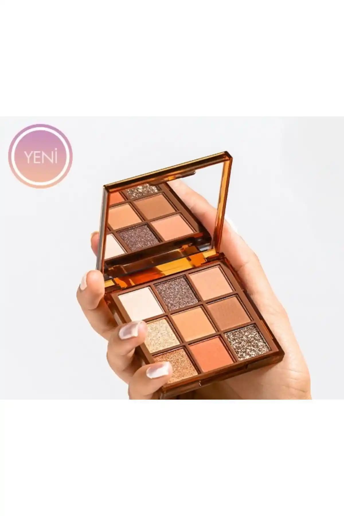 Farmasi Far Paleti Oasıs Collection Desert Sands ve Peach Bite Karşılaştırması