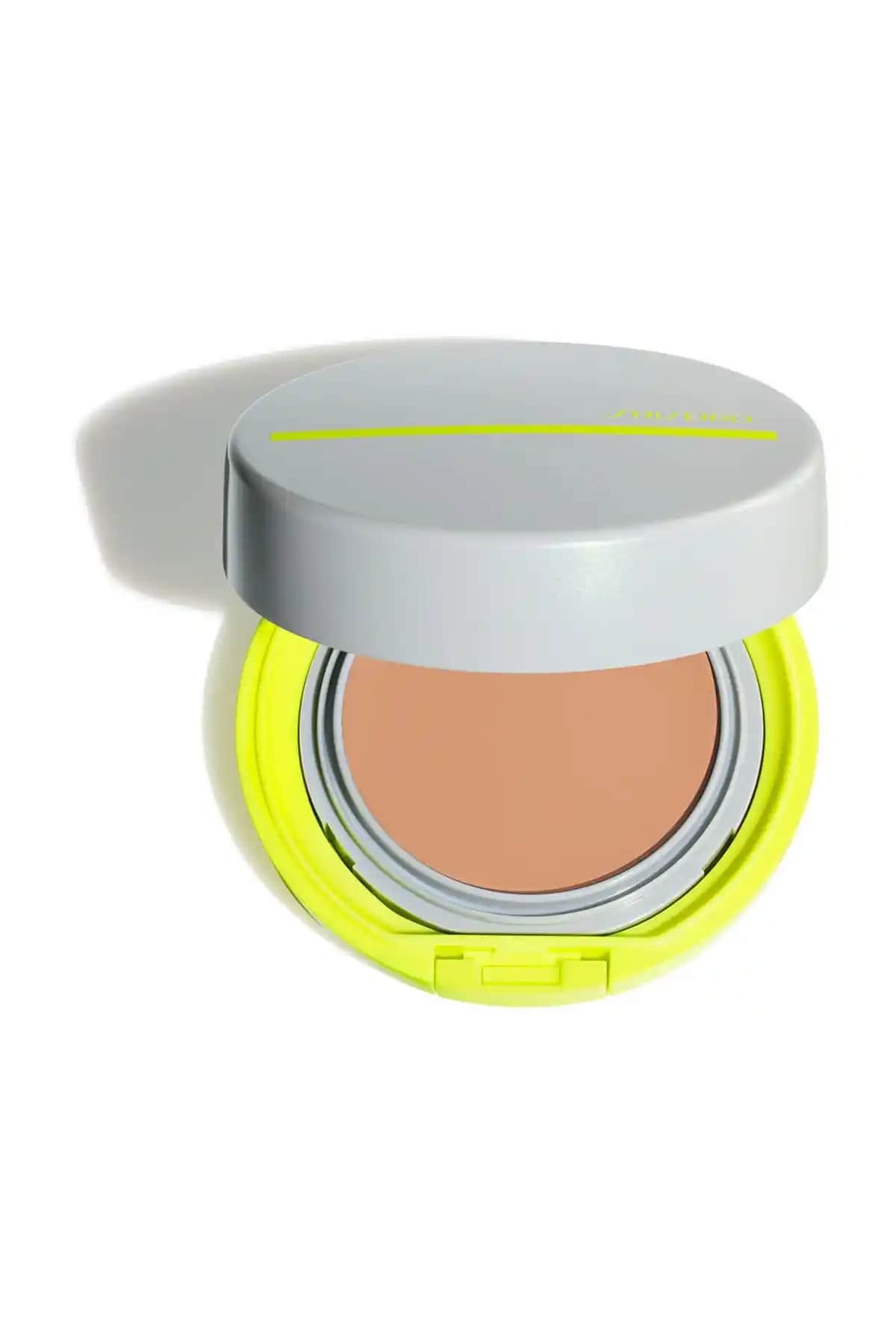 Shiseido Suya ve Tere Dayanıklı Kompakt BB Krem SPF 50 ile Cilt Koruma ve Makyaj Bakımı